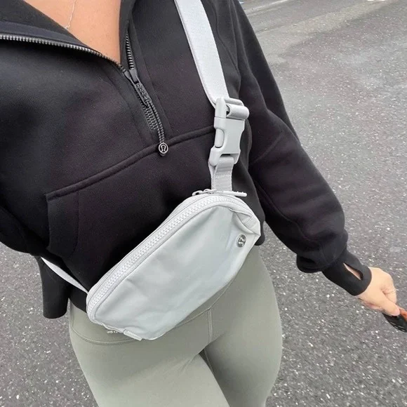 Silver Drop Everywhere Belt Bag - Picture 6 of 7